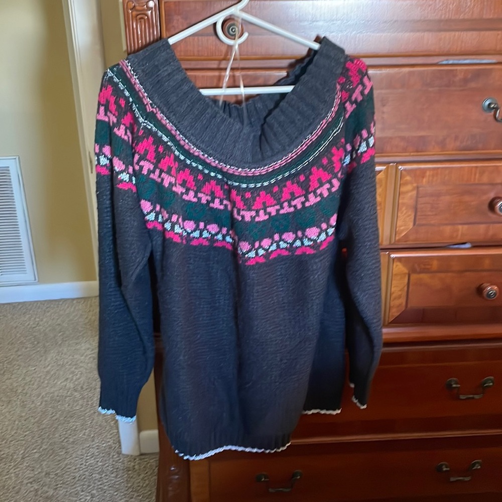 Grey and pink sailor sweater